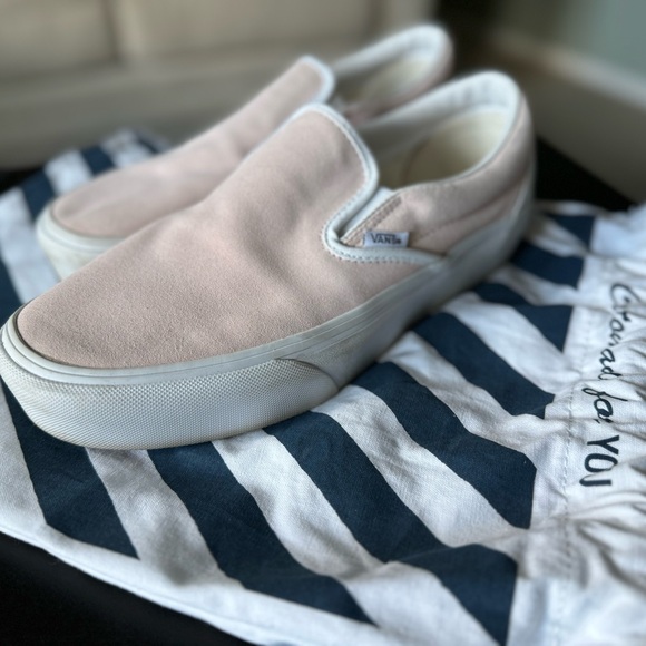 Custom Ordered Vans - Picture 5 of 5